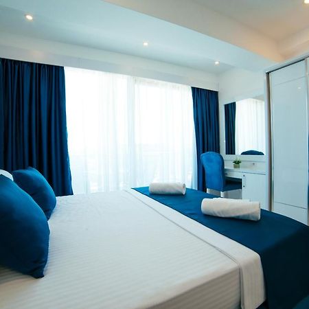 Hotel Ambiente Ulcinj Bagian luar foto