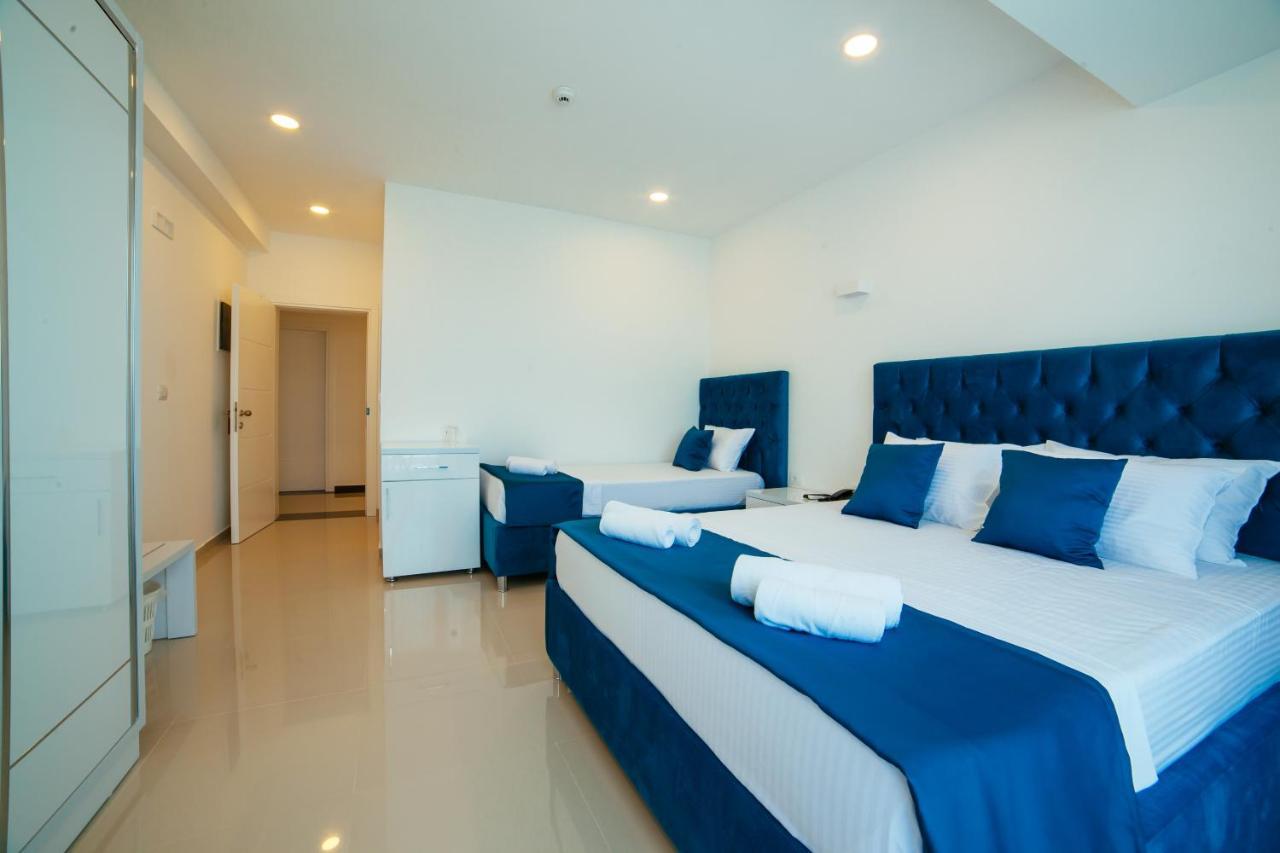 Hotel Ambiente Ulcinj Bagian luar foto