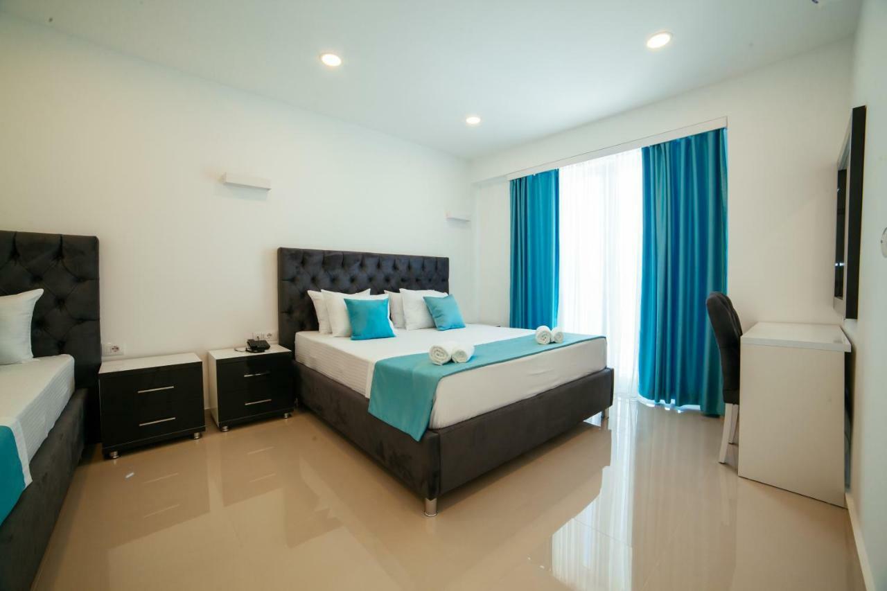 Hotel Ambiente Ulcinj Bagian luar foto
